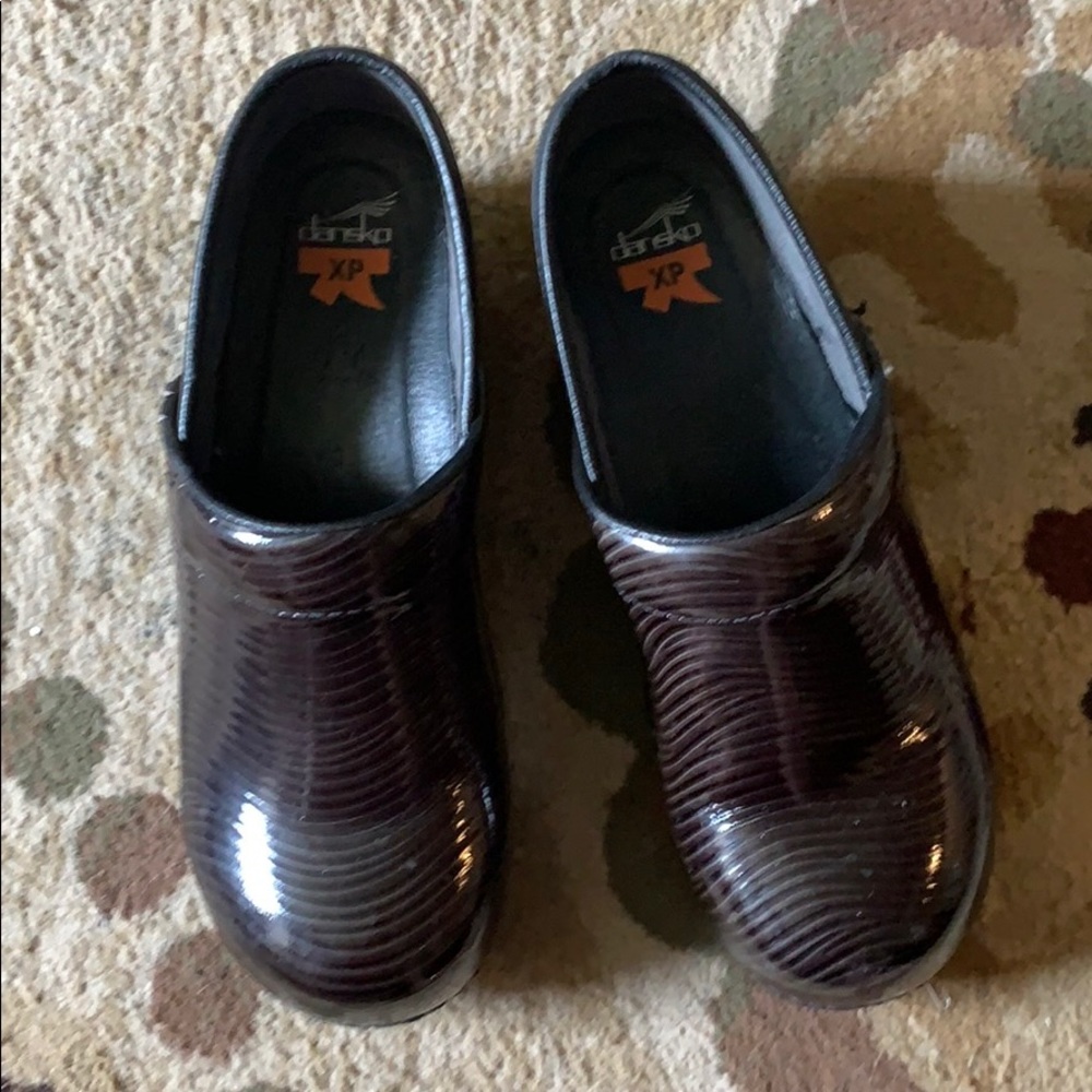 Dansko XP Leather Clogs size 40.